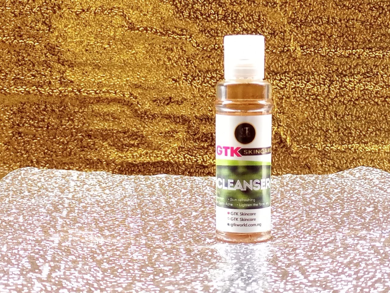 WHITENING CLEANSER - Image 3