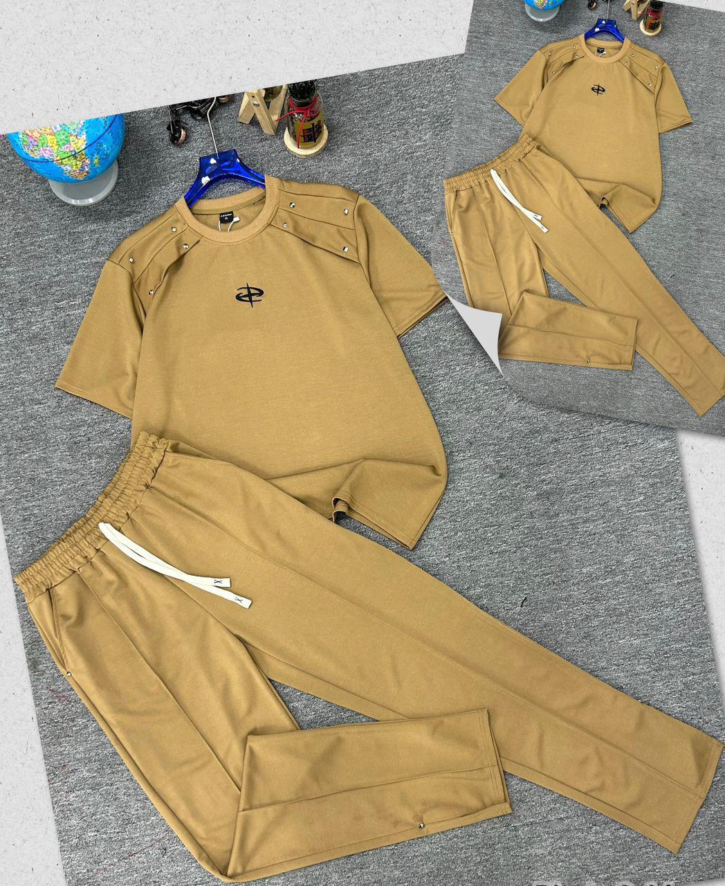 Our 2 PCs unisex N- King clothing